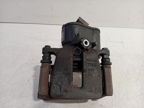 REMKLAUW LINKS ACHTER Audi Q3 (8UB / 8UG) (5N0615403), Auto-onderdelen, Remmen en Aandrijving, Audi, Gebruikt