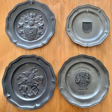 Tinnen bord (set van 4) beschikbaar voor biedingen