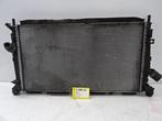 RADIATEUR EAU Ford Focus C-Max (01-2003/03-2007), Utilisé, Ford