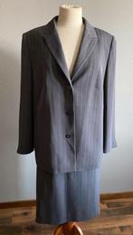 Grijs co-ord setje Gerry Weber maat 44/46, Kleding | Dames, Jasjes, Kostuums en Pakken, Kostuum of Pak, Verzenden, Maat 42/44 (L)