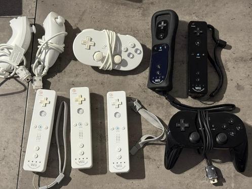 Wii controllers set, Games en Spelcomputers, Spelcomputers | Nintendo Wii, Gebruikt, Met 3 controllers of meer, Ophalen of Verzenden