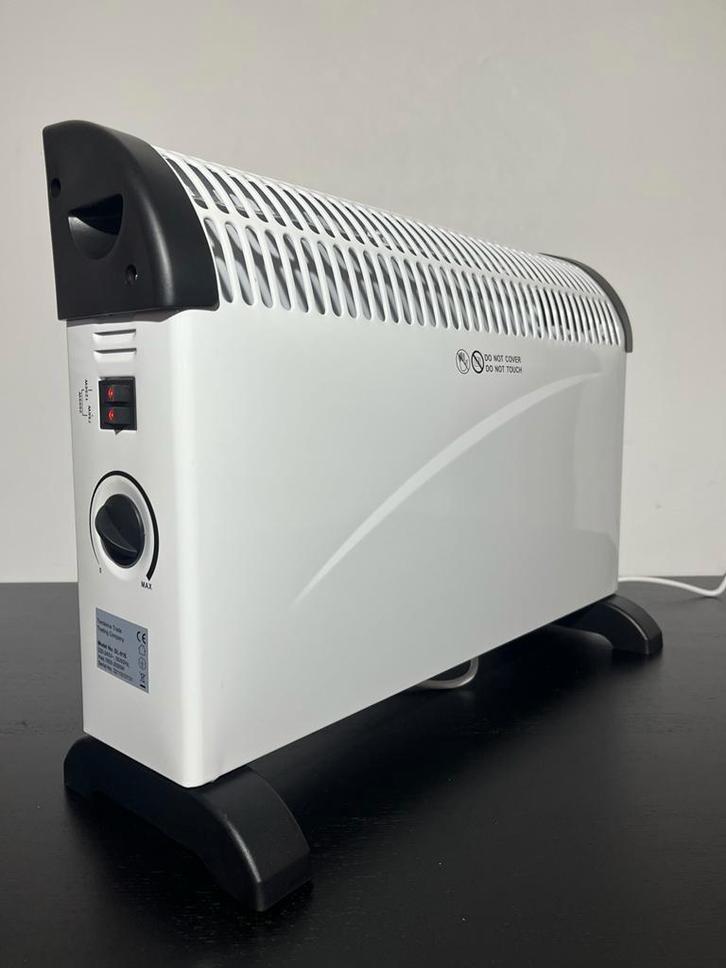 Nieuwe elektrische verwarming - Gratis expreslevering, Doe-het-zelf en Bouw, Verwarming en Radiatoren, Nieuw, Thermostaat, Ophalen of Verzenden