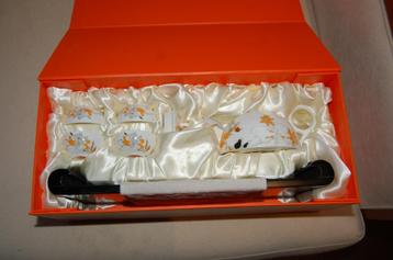 Chinees authentiek thee porcelein servies 5delig geschenk beschikbaar voor biedingen