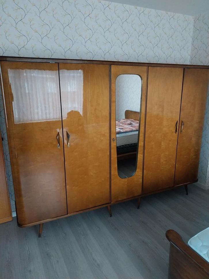 Antieke/vintage slaapkamer, Huis en Inrichting, Kasten | Kleerkasten, Ophalen