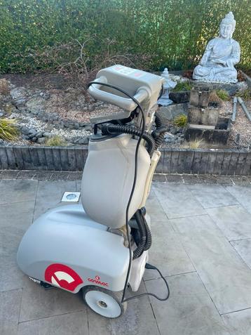 Épurateur Comac Vispa, Enlèvement, Machine de nettoyage à brosse