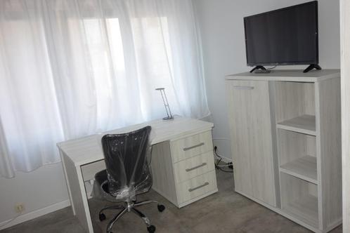 Studio pour étudiant. Liège centre. Toutes charges comprises, Immo, Appartements & Studios à louer, Liège (ville), 20 à 35 m²