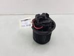 KACHEL VENTILATORMOTOR Renault Clio IV (5R), Auto-onderdelen, Gebruikt, Renault