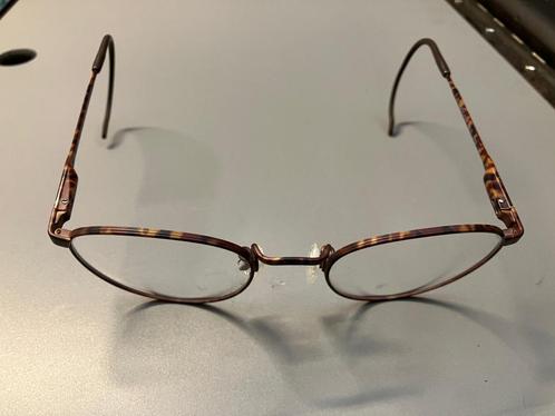 Dienstbrilletjes Luxottica in 2 uitvoeringen, versc. maten, Handtassen en Accessoires, Zonnebrillen en Brillen | Heren