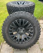 Kahn Design Range Rover, Autos : Pièces & Accessoires, Pneus et Jantes, 4 Saisons, 17 pouces, Enlèvement