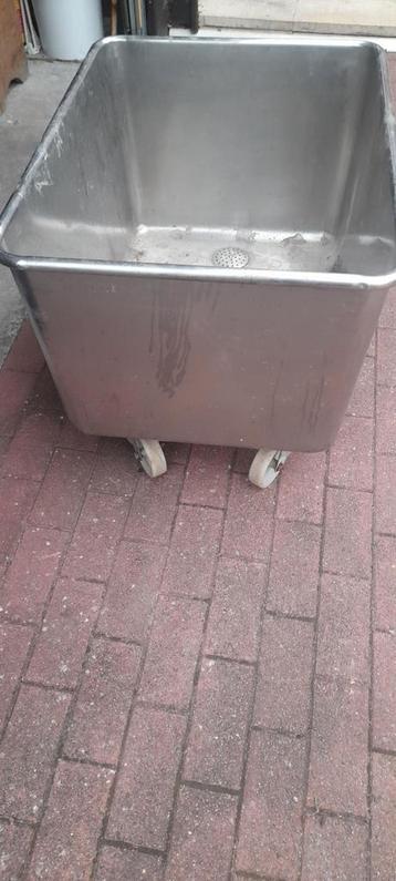 Roestvrijstalen container op wielen  beschikbaar voor biedingen