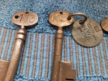 Oude sleutels van de lodge? Conciërge? +brochure niet?  beschikbaar voor biedingen