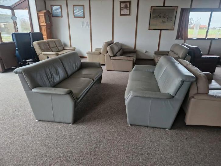 BUFFELLEDEREN SALON 3 EN 2 ZIT, Huis en Inrichting, Fauteuils, Gebruikt, Leer, Ophalen