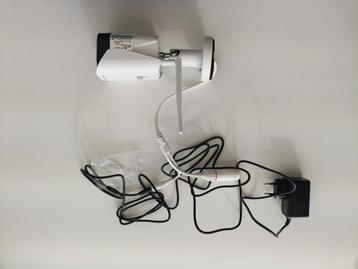 Veiligheidscamera + bord beschikbaar voor biedingen