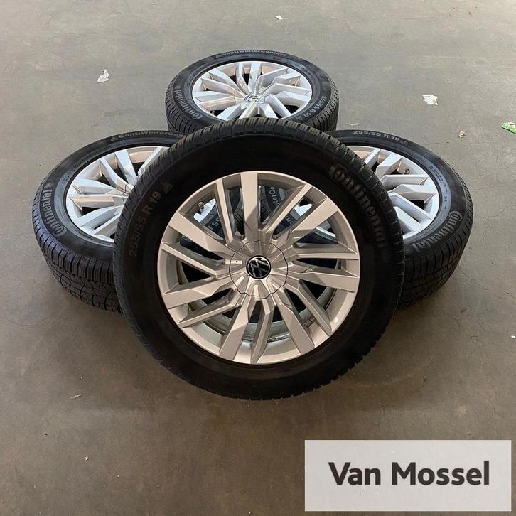 Vw Touareg Continental ContiWinterContact TS830P 255/55/R19, Auto-onderdelen, Banden en Velgen, Banden en Velgen, Winterbanden