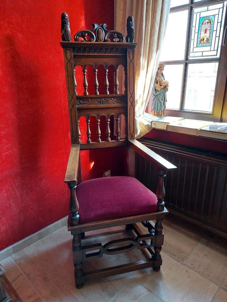 Vlaamse neo-renaissance stoel – handgesneden, massief eikenh, Huis en Inrichting, Fauteuils, Nieuw, Ophalen