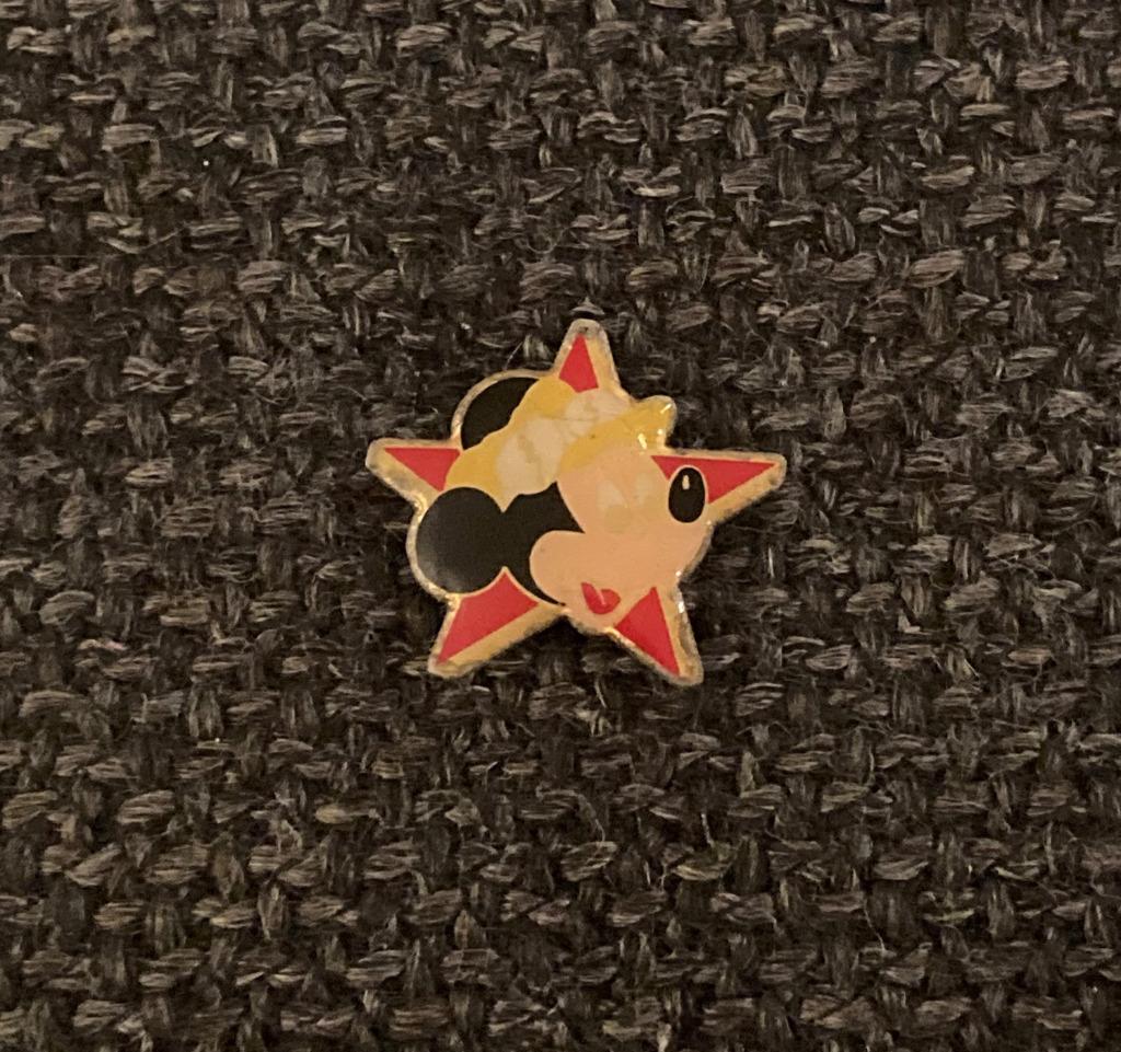 PIN - DISNEY - MICKEY MOUSE, Collections, Envoi, Utilisé, Figurine, Insigne ou Pin's