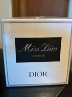 Miss Dior Essence, Handtassen en Accessoires, Uiterlijk | Parfum, Ophalen, Nieuw