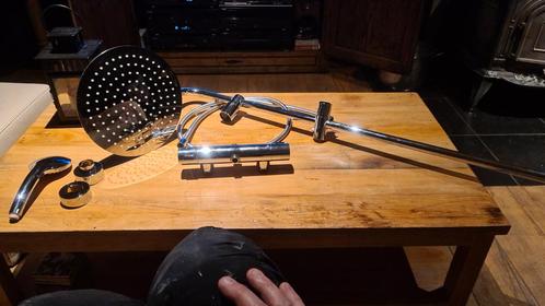 Hoogwaardige doucheset hans grohe nu 350 ipv 1100€, Doe-het-zelf en Bouw, Sanitair, Zo goed als nieuw, Douche, Chroom, Koper, Ophalen