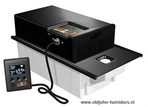 BV40: Cigar Oasis Magna 3.0 Elektr  luchtbevochtiger - WI-FI, Verzamelen, Rookartikelen, Aanstekers en Luciferdoosjes, Nieuw, Tabaksdoos of Verpakking