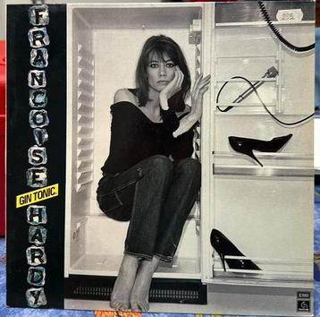 Françoise Hardy.  Gin-tonic beschikbaar voor biedingen