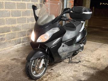 Aprilia atlantic 500 cc  beschikbaar voor biedingen