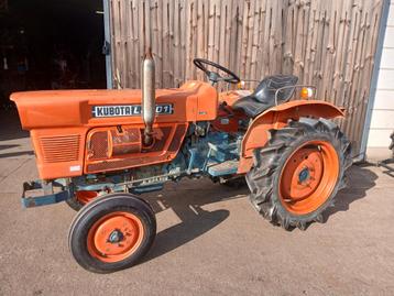 Minitractor Kubota L2201 disponible aux enchères