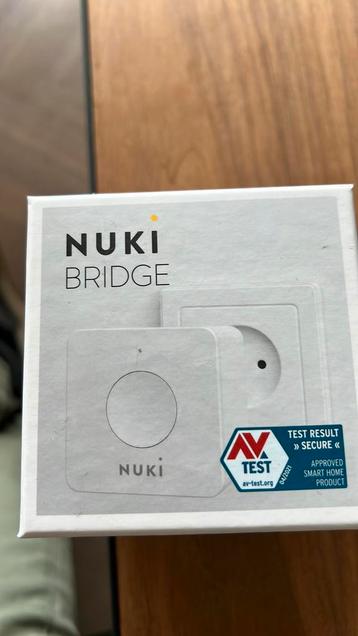 Nuki bridge nieuw doos ongeopend  beschikbaar voor biedingen