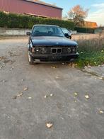 Bmw e34 525i m20b25 boite manuelle, Auto's, BMW, Achterwielaandrijving, Zwart, Leder, 5 deurs