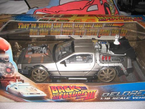 bekende tv auto's op 1/18, Hobby en Vrije tijd, Modelauto's | 1:18, Nieuw, Auto, Overige merken, Ophalen of Verzenden