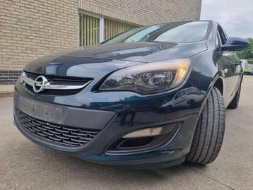 Opel Astra Astra 1.4i (bj 2014) beschikbaar voor biedingen
