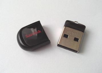Mini clé USB 2.0 SanDisk Cruzer Fit 16 GB beschikbaar voor biedingen