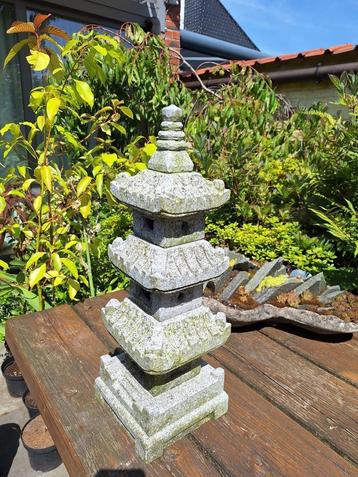 3 daks pagode graniet beschikbaar voor biedingen