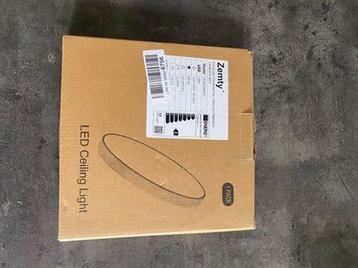 LED ceiling light beschikbaar voor biedingen