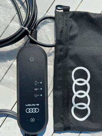 Nieuwe originele Audi e-tron laadkabel (met tas) beschikbaar voor biedingen