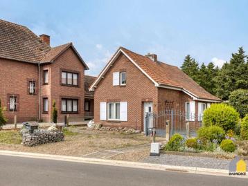 Woning te koop in Dilsen-Stokkem, 2 slpks beschikbaar voor biedingen