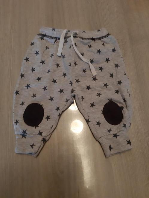 Stoffen broekjes (2 stuks), maat 62, Kinderen en Baby's, Babykleding | Maat 62, Gebruikt, Jongetje, Broekje, Ophalen of Verzenden