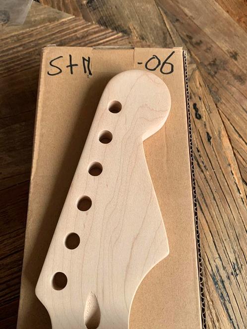 Stratocaster style hals “Rosewood toets Onbewerkt”STN-06, Muziek en Instrumenten, Instrumenten | Onderdelen, Verzenden