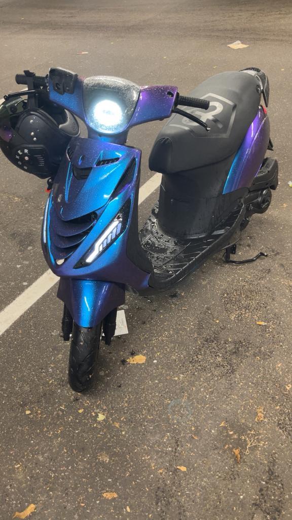 Zip 4T 80cc, Fietsen en Brommers, Scooters | Piaggio, Gebruikt, Zip, Klasse A (25 km/u), Benzine, Ophalen