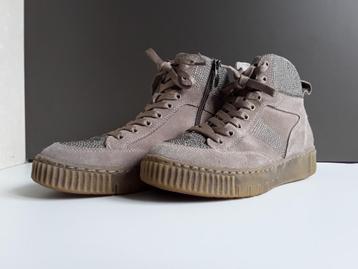 Beige Tamaris damesschoen maat 42 beschikbaar voor biedingen