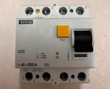 Differentieelschakelaar VY 4-polig 40A 30mA type A beschikbaar voor biedingen