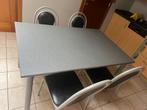 Eettafel en stoelen, Ophalen