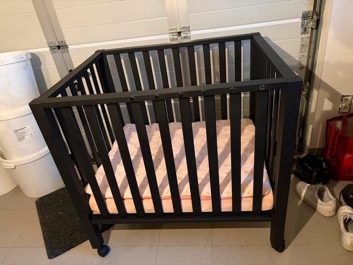 Park + matras + 2 parkkussens, Kinderen en Baby's, Babyparken, Gebruikt, Rechthoekig, In hoogte verstelbaar, Boxkleed, Wieltjes