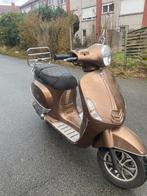 Scooter brommer a klasse gts start en rijdt goed, Fietsen en Brommers, Overige merken, Ophalen of Verzenden, Zo goed als nieuw