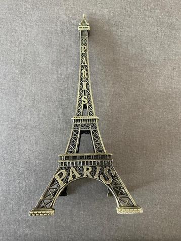 Tour eiffel de Paris beschikbaar voor biedingen