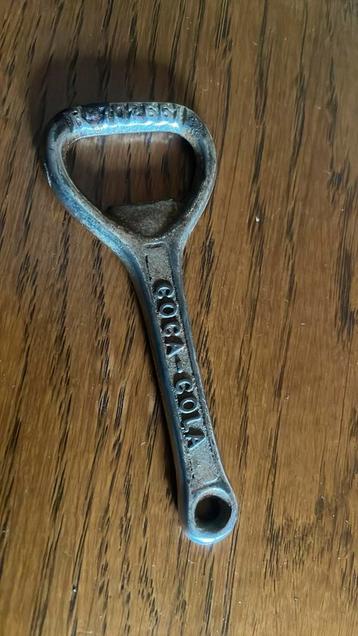 Coca Cola aftrekker. beschikbaar voor biedingen