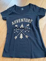 Nieuw t-shirt met goudkleurig opschrift, Zwart, Nieuw, Ophalen of Verzenden, Korte mouw