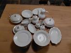 46 delig porseleinen servies, Huis en Inrichting, Ophalen, Bord(en)