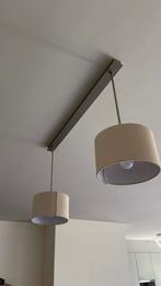 Twee beige hanglampen, Huis en Inrichting, Lampen | Hanglampen, Ophalen, Zo goed als nieuw