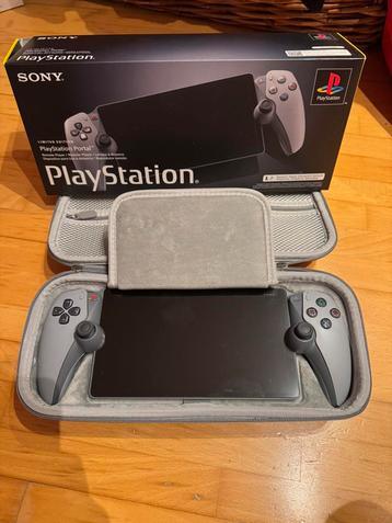 Playstation Portal 30th anniversary limited edition, Ophalen of Verzenden, Zo goed als nieuw