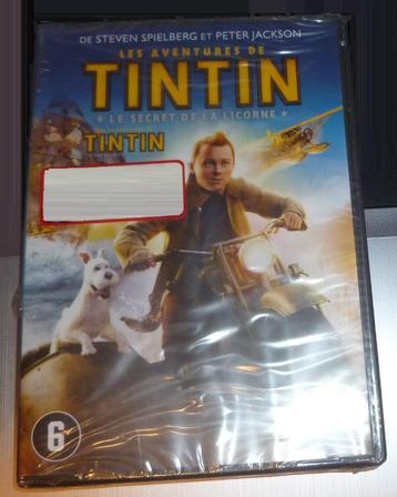 Lot de 4 dvd Tintin, Schtroumpfs, Mulan, Titeuf - État neuf